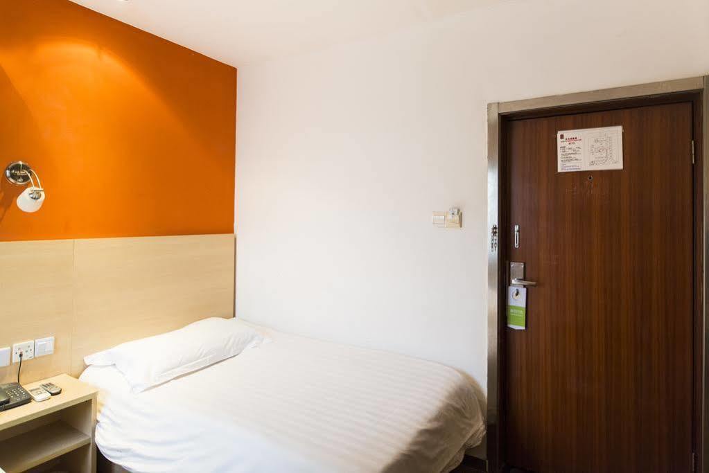 Motel 168 Shanghai Changping Road Branch Exteriér fotografie